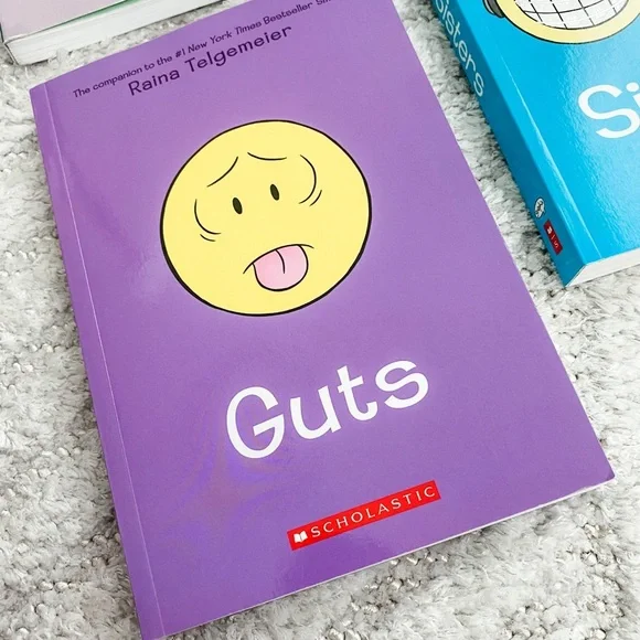 Raina Telgemeier Books - Picture 3 of 10